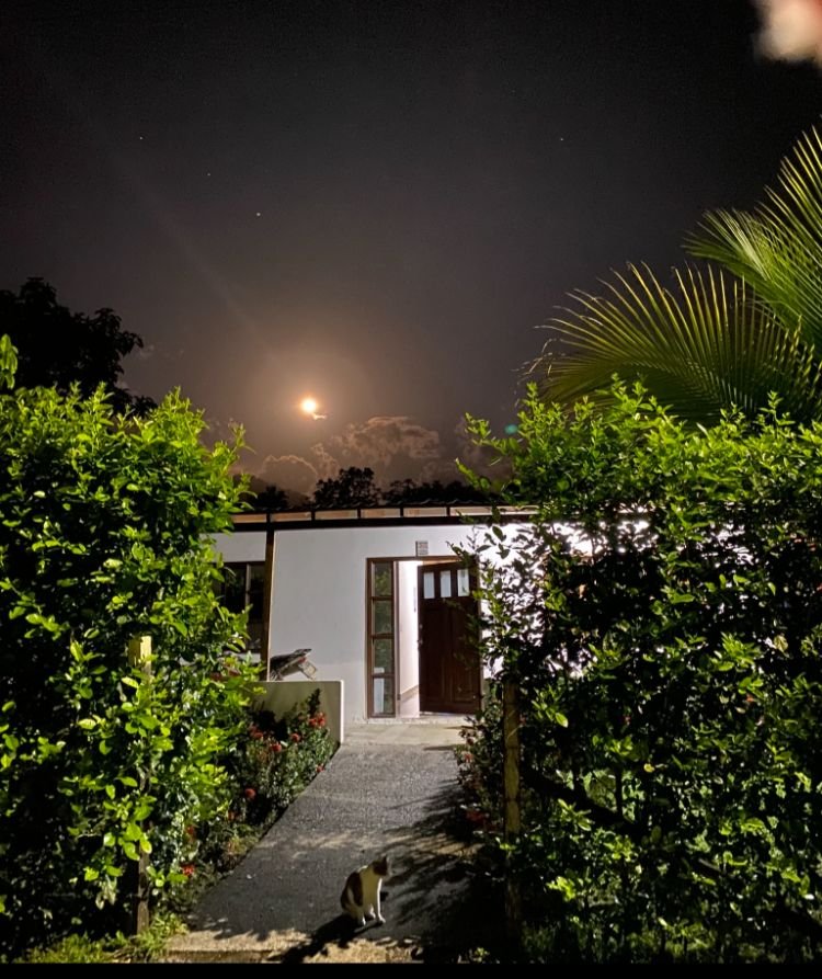 Comoda casa en Mutata