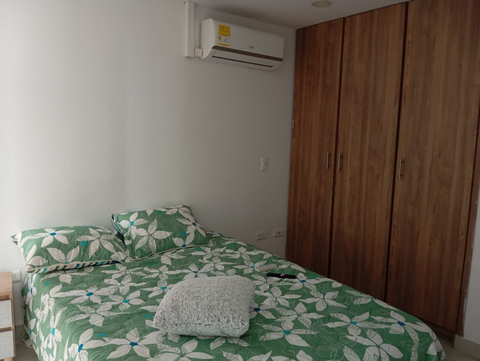 Apartaestudio Amoblado Habitacion