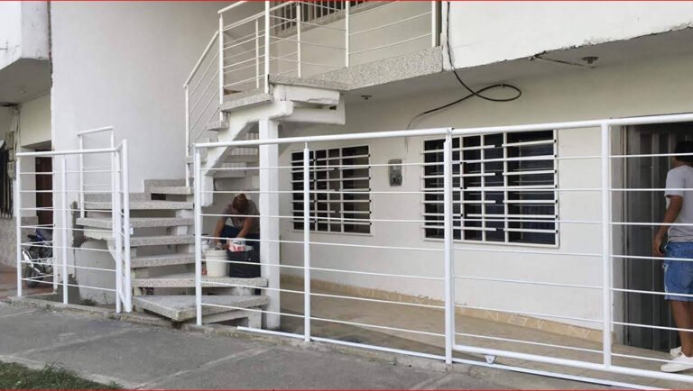 ubicación en un sector con fuerte sentido comercial lo convierte en un activo de alta demanda para oficinas, consultorios o vivienda de alquiler de alta rotación.